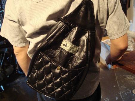 One Shoulder Bag in Horse hide”: Langlitz Japan Blog